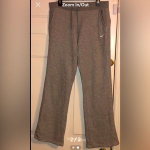 Women’s sweatpants large